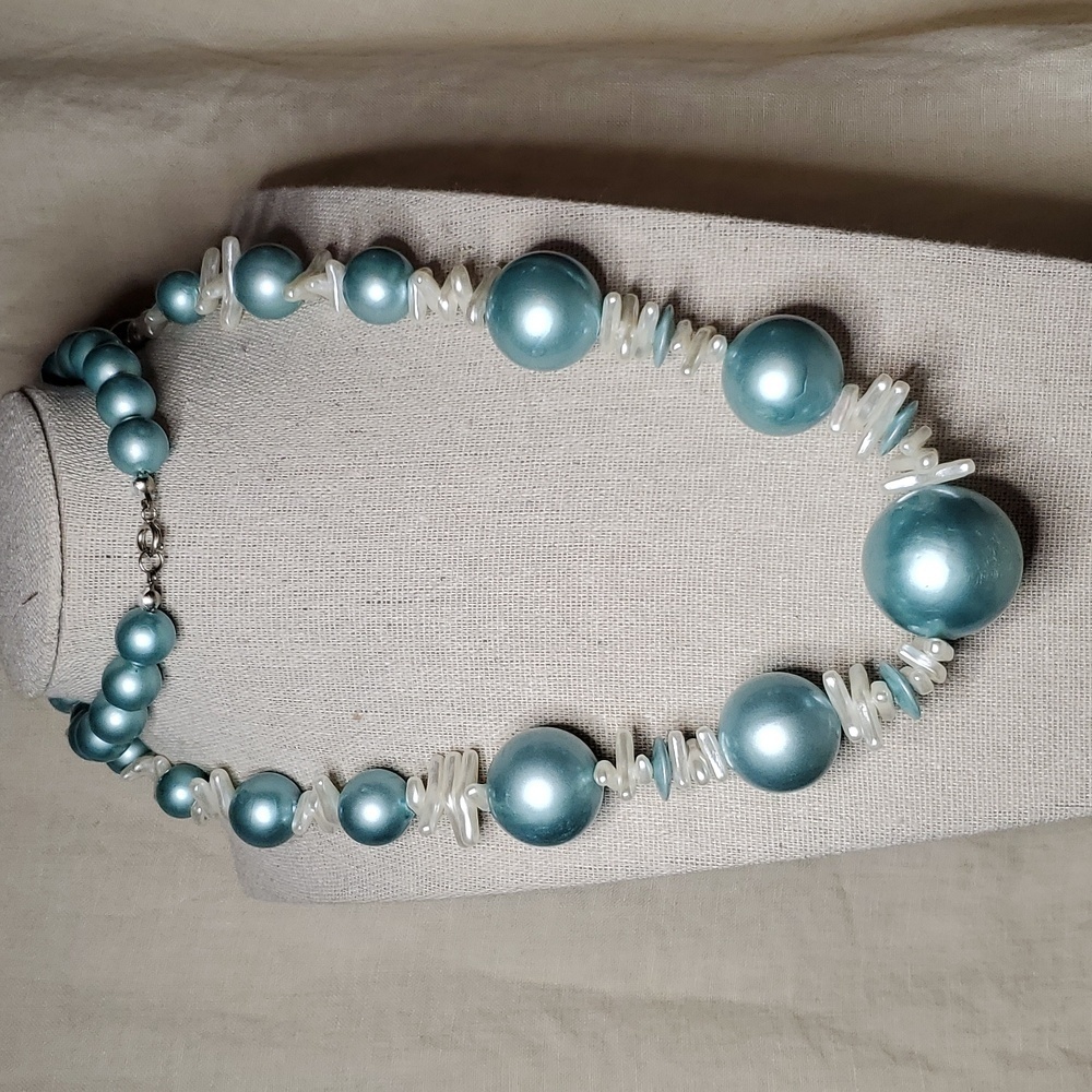 Vintage Faux Pearl Necklace
